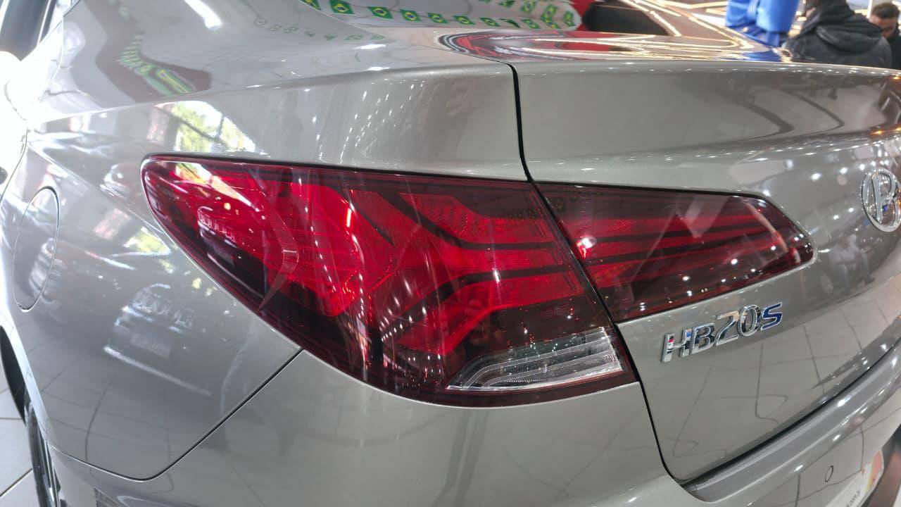 HYUNDAI HB20S