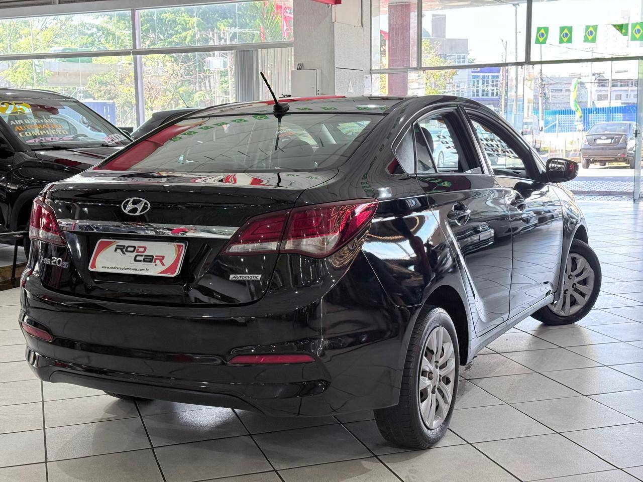 HYUNDAI HB20S