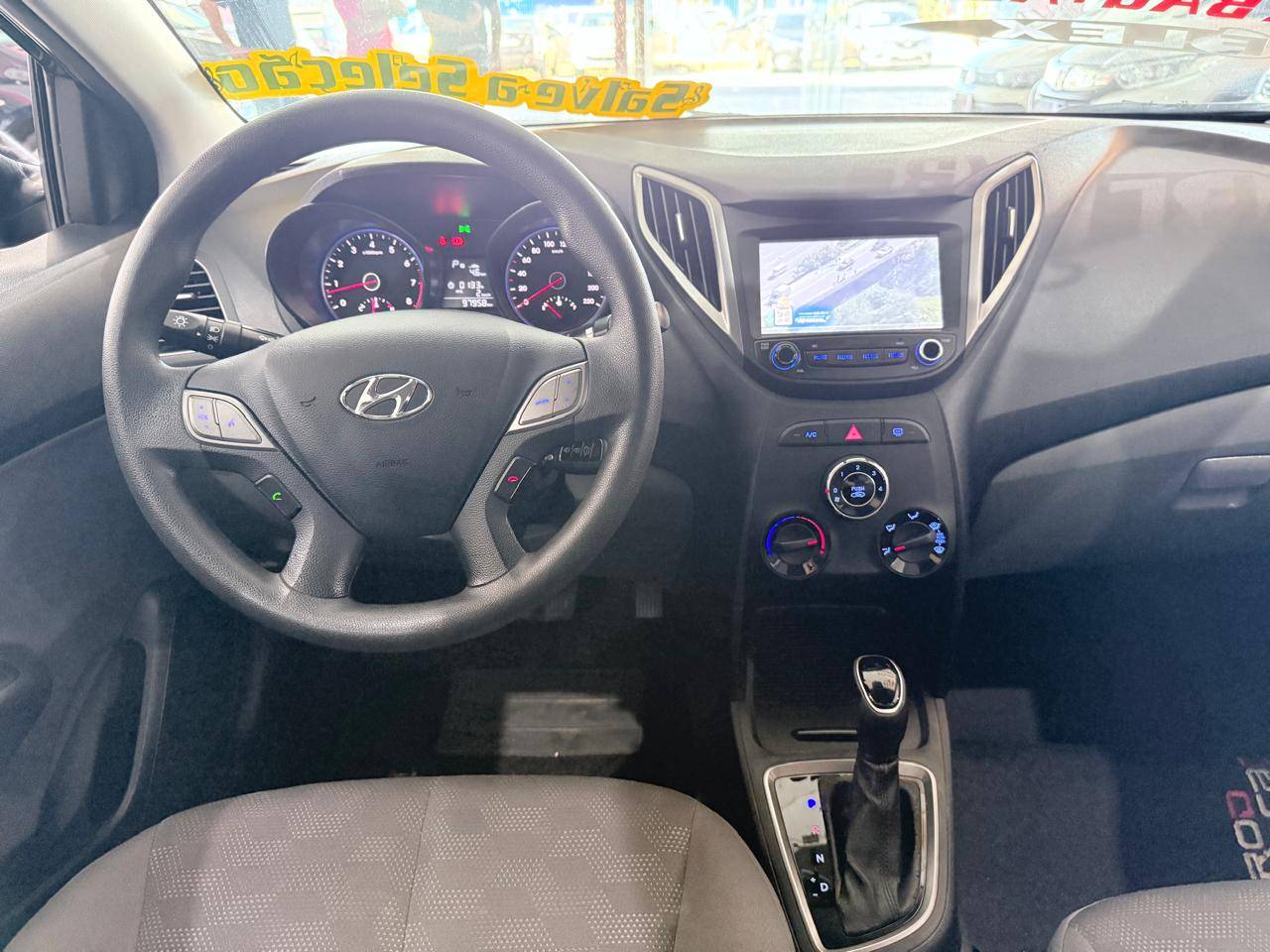 HYUNDAI HB20S
