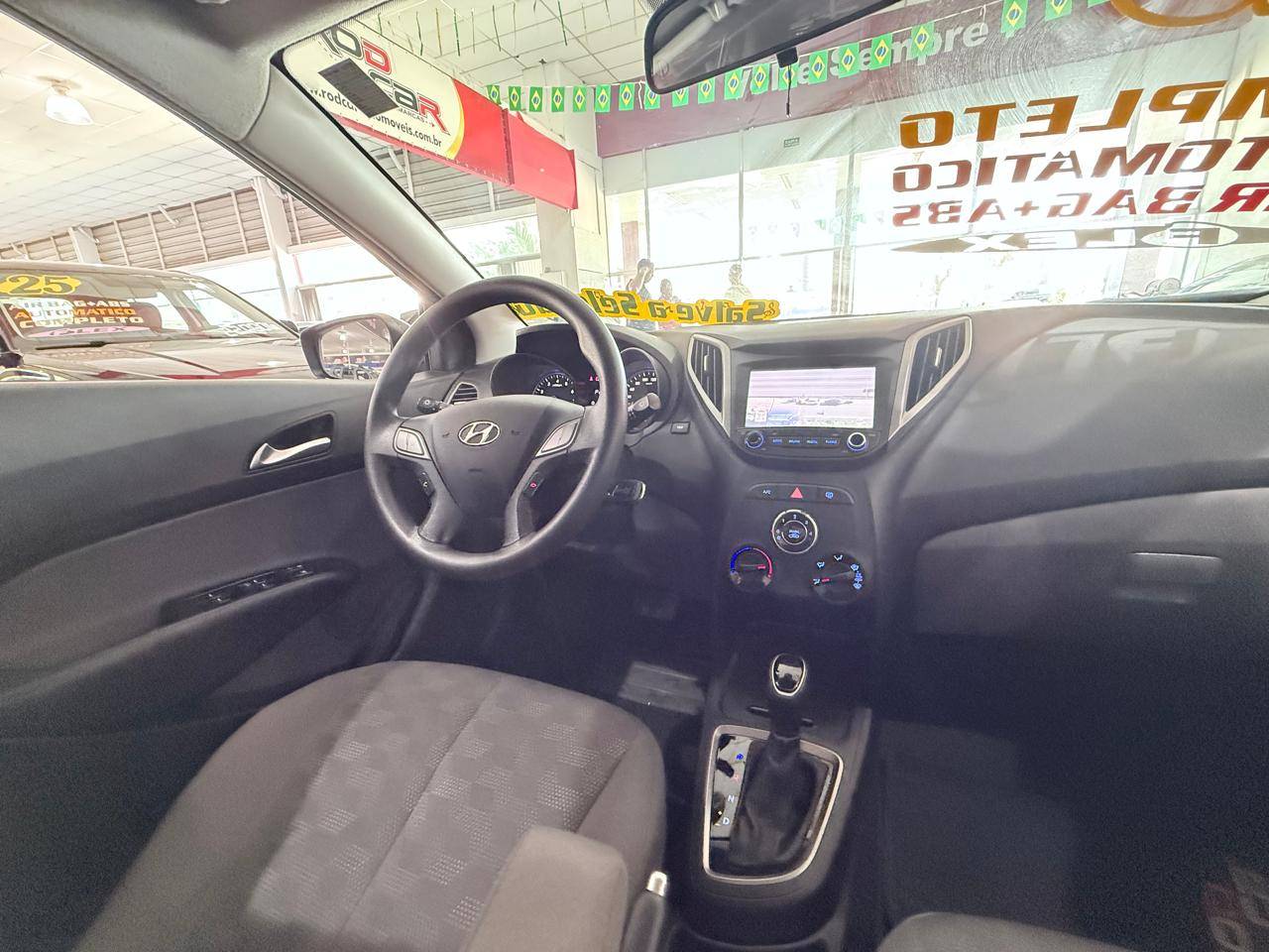 HYUNDAI HB20S