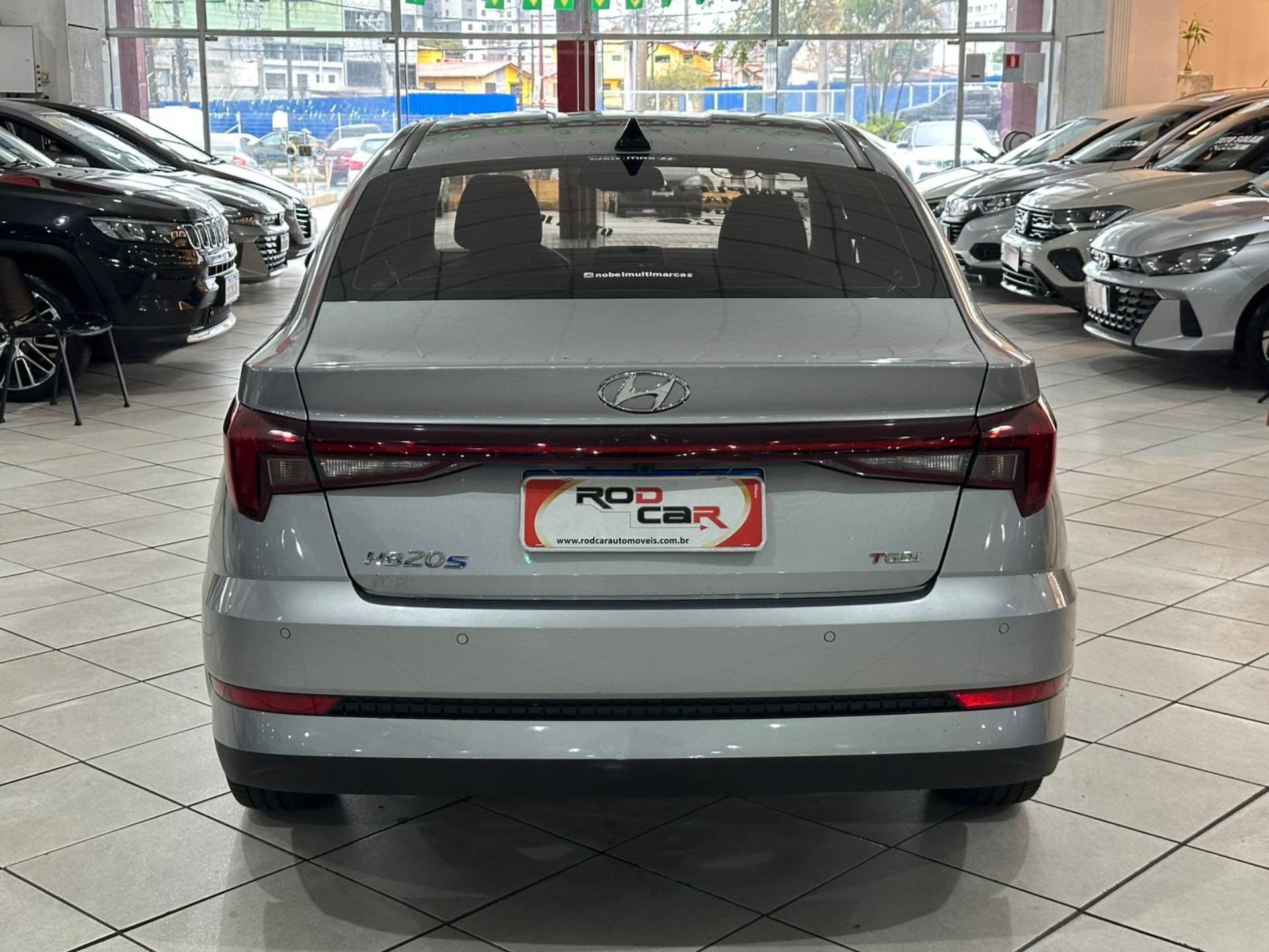 HYUNDAI HB20S