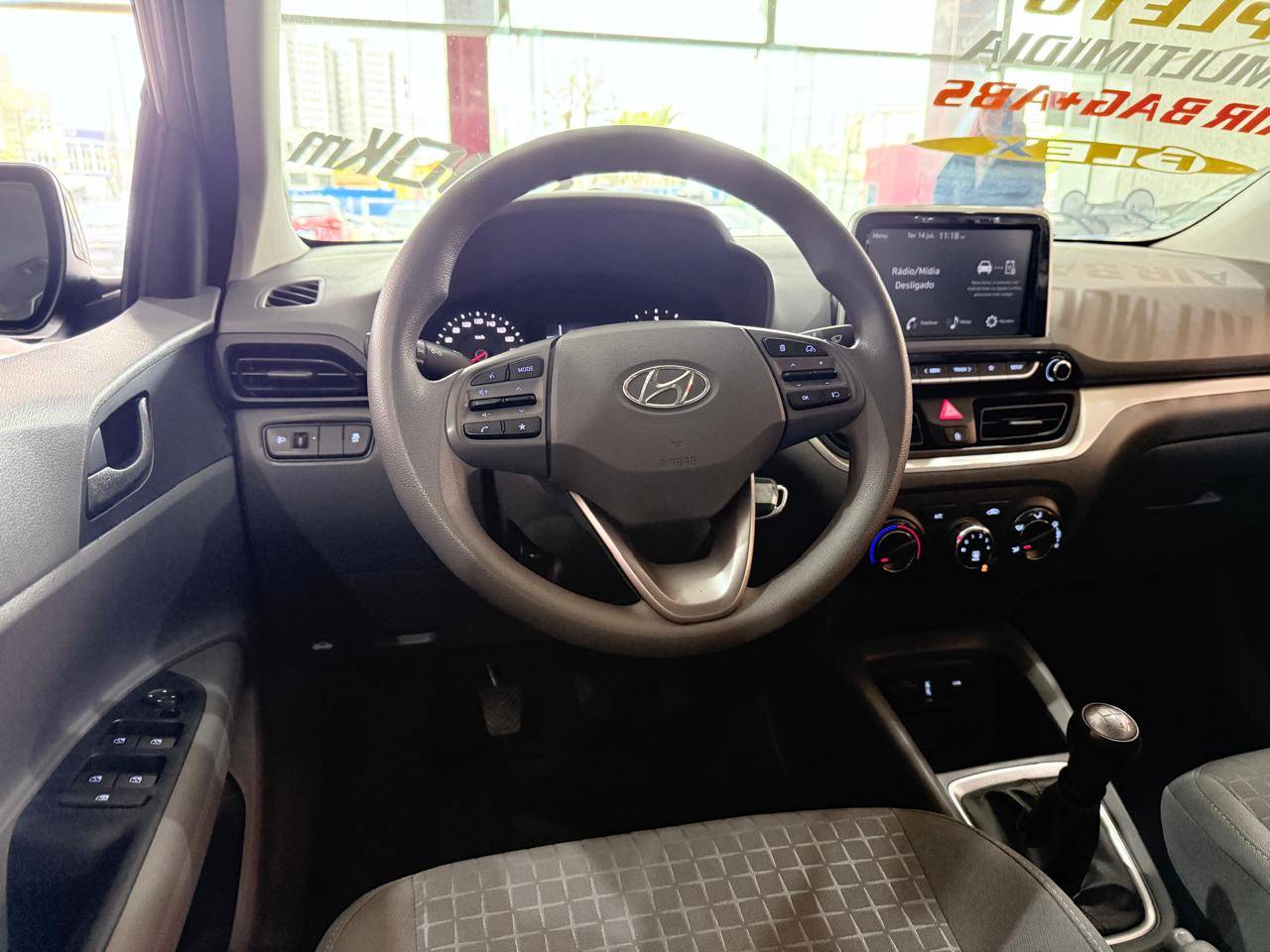 HYUNDAI HB20S
