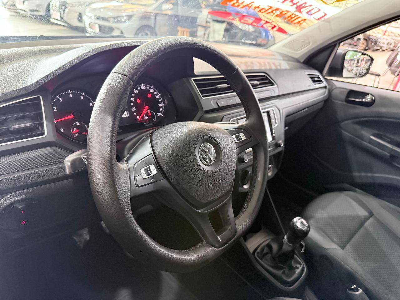 VOLKSWAGEN GOL