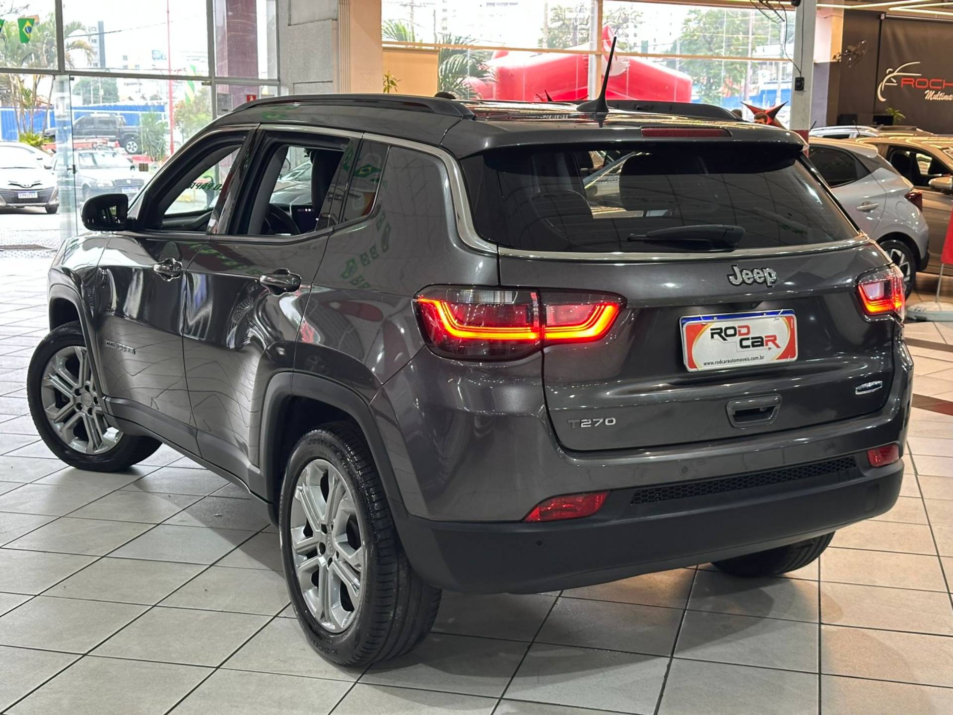 JEEP COMPASS