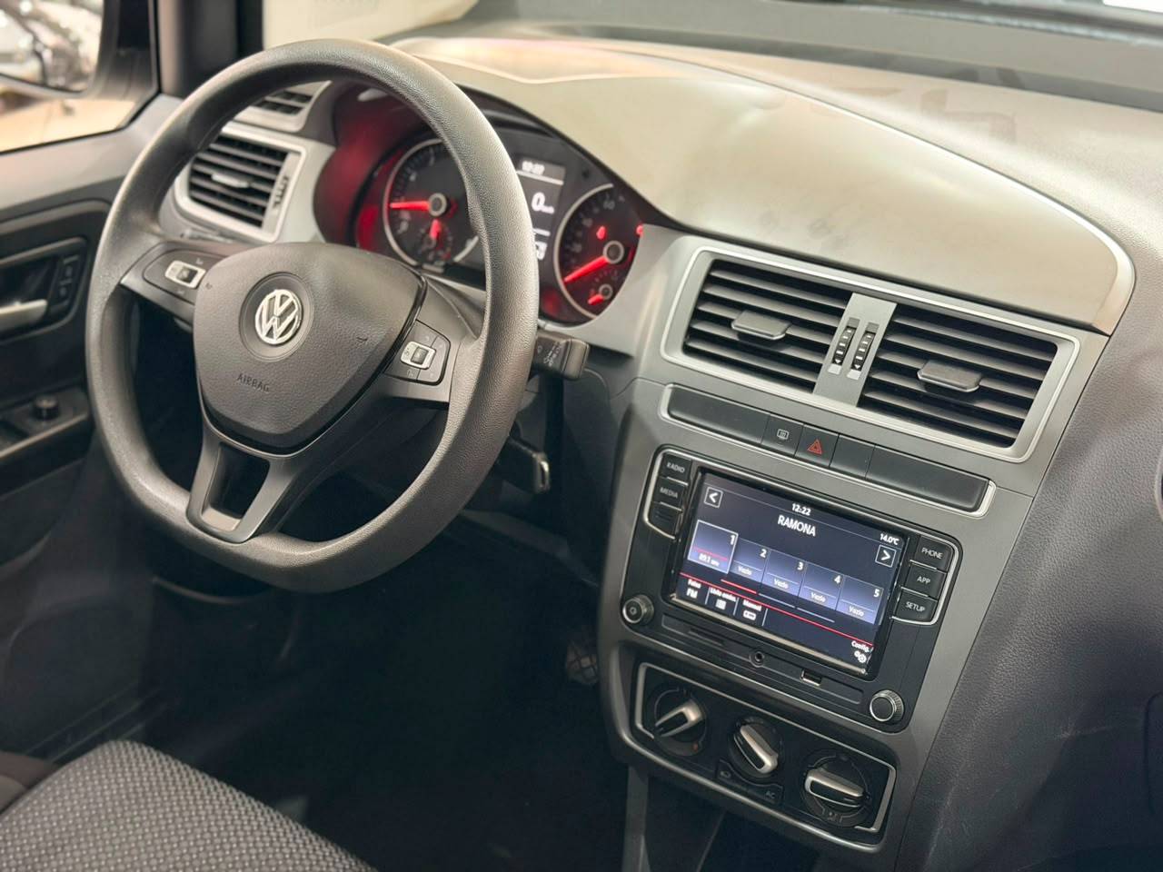 VOLKSWAGEN FOX