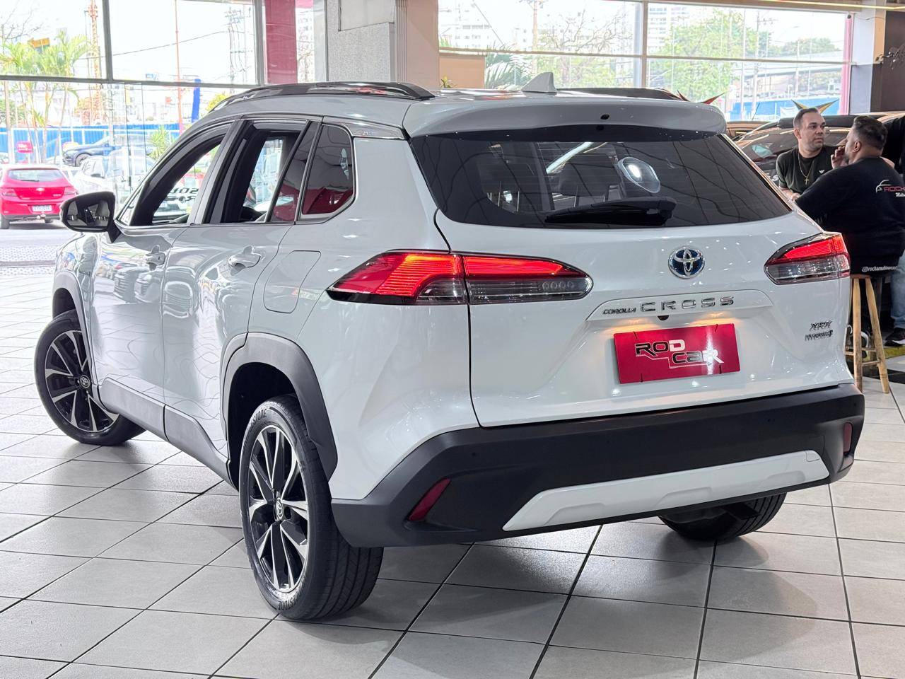 TOYOTA COROLLA CROSS