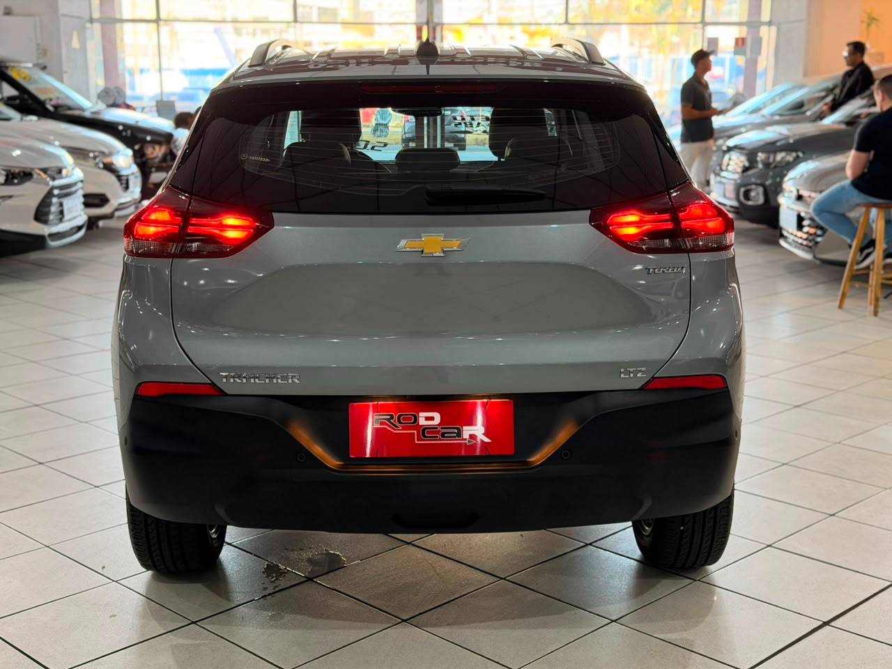 CHEVROLET TRACKER