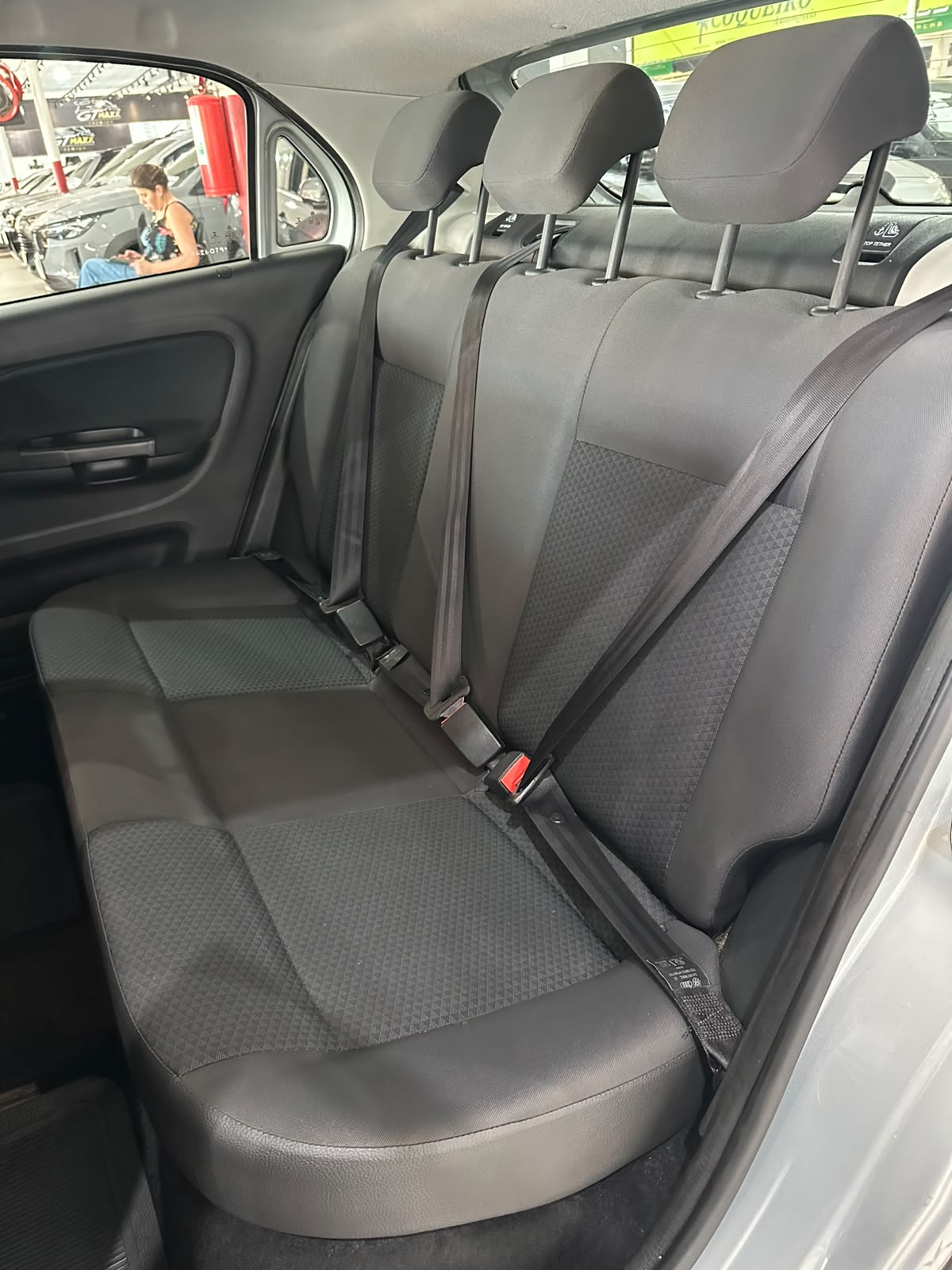 VOLKSWAGEN GOL