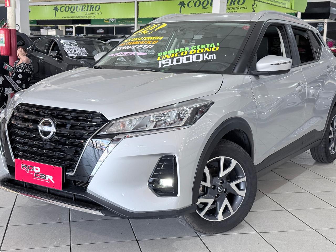 NISSAN KICKS