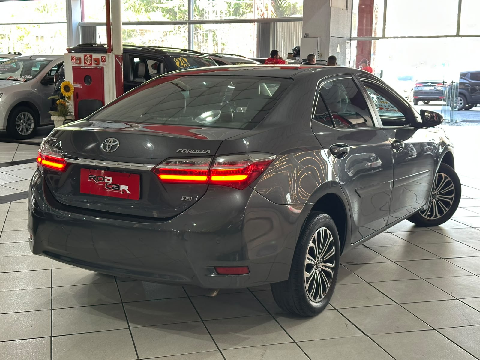 TOYOTA COROLLA