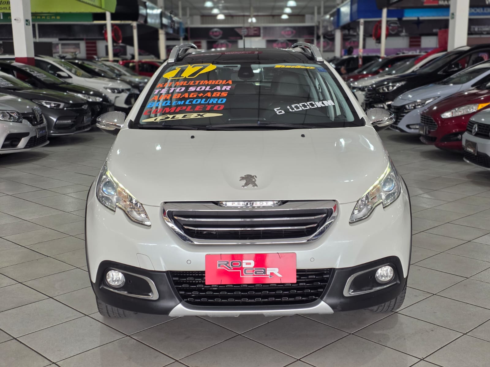 PEUGEOT 2008