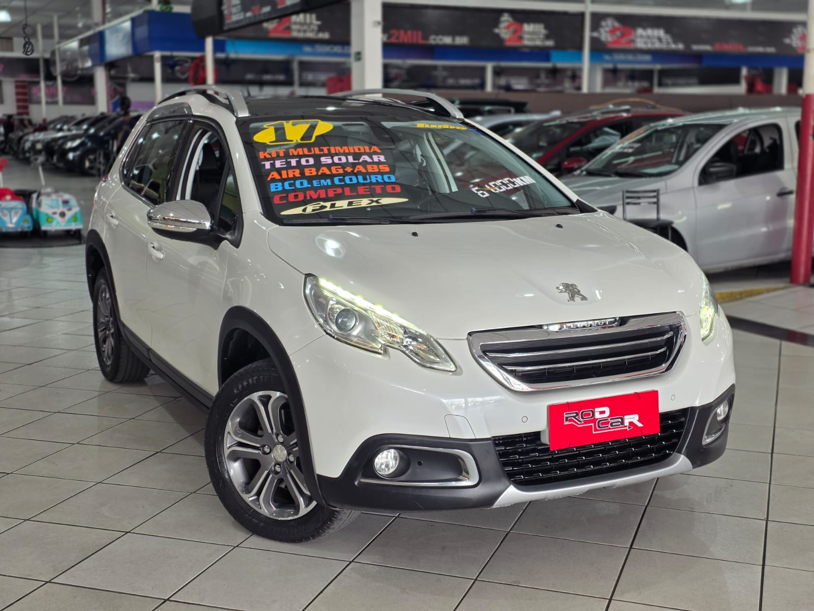 PEUGEOT 2008