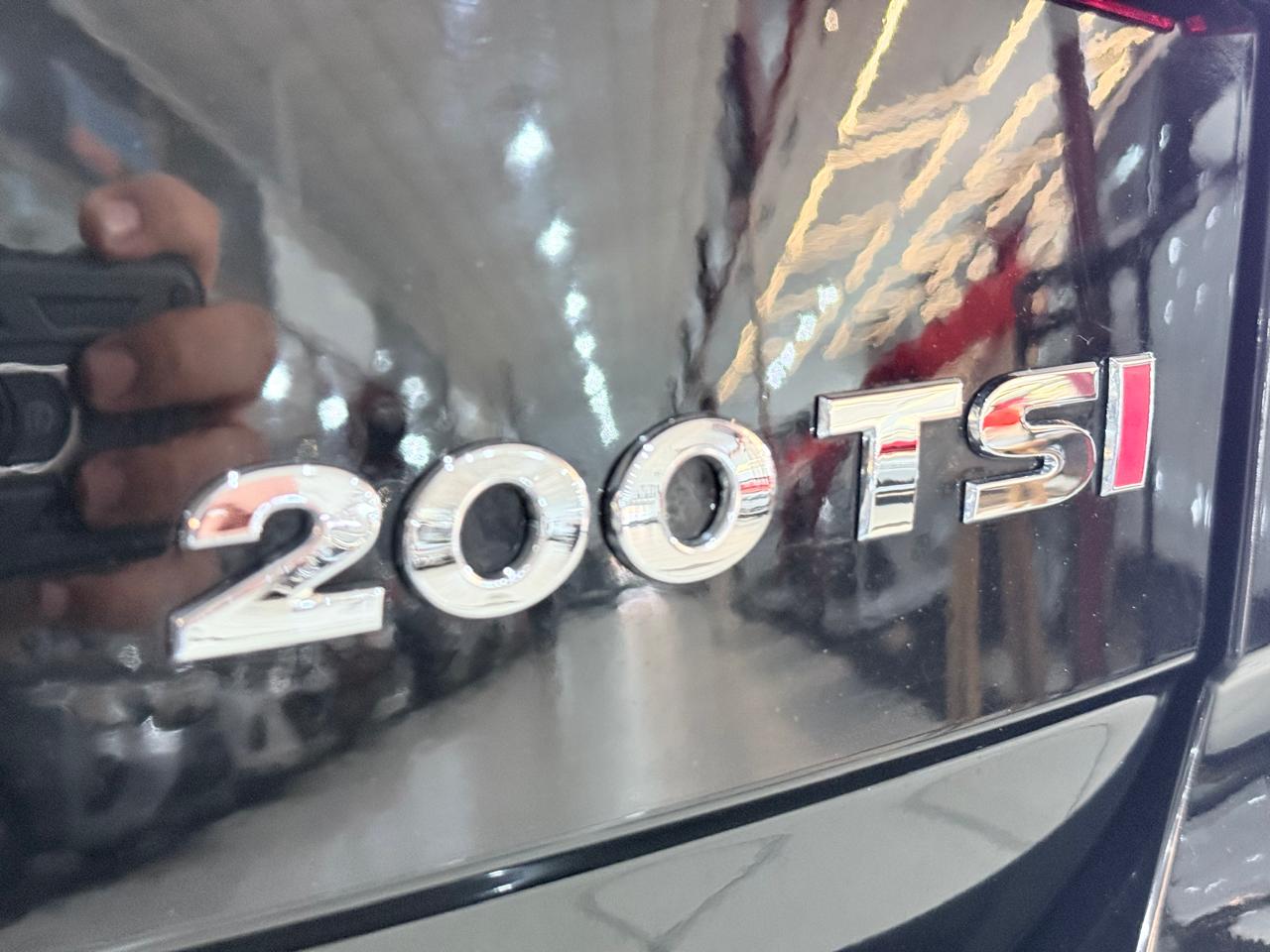 VOLKSWAGEN VIRTUS