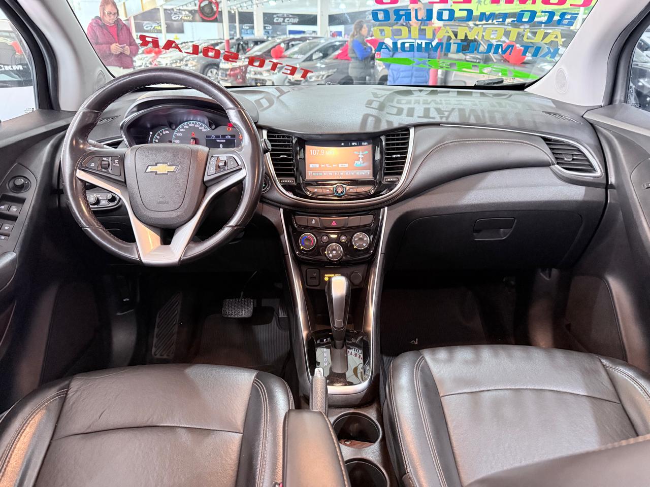 CHEVROLET TRACKER