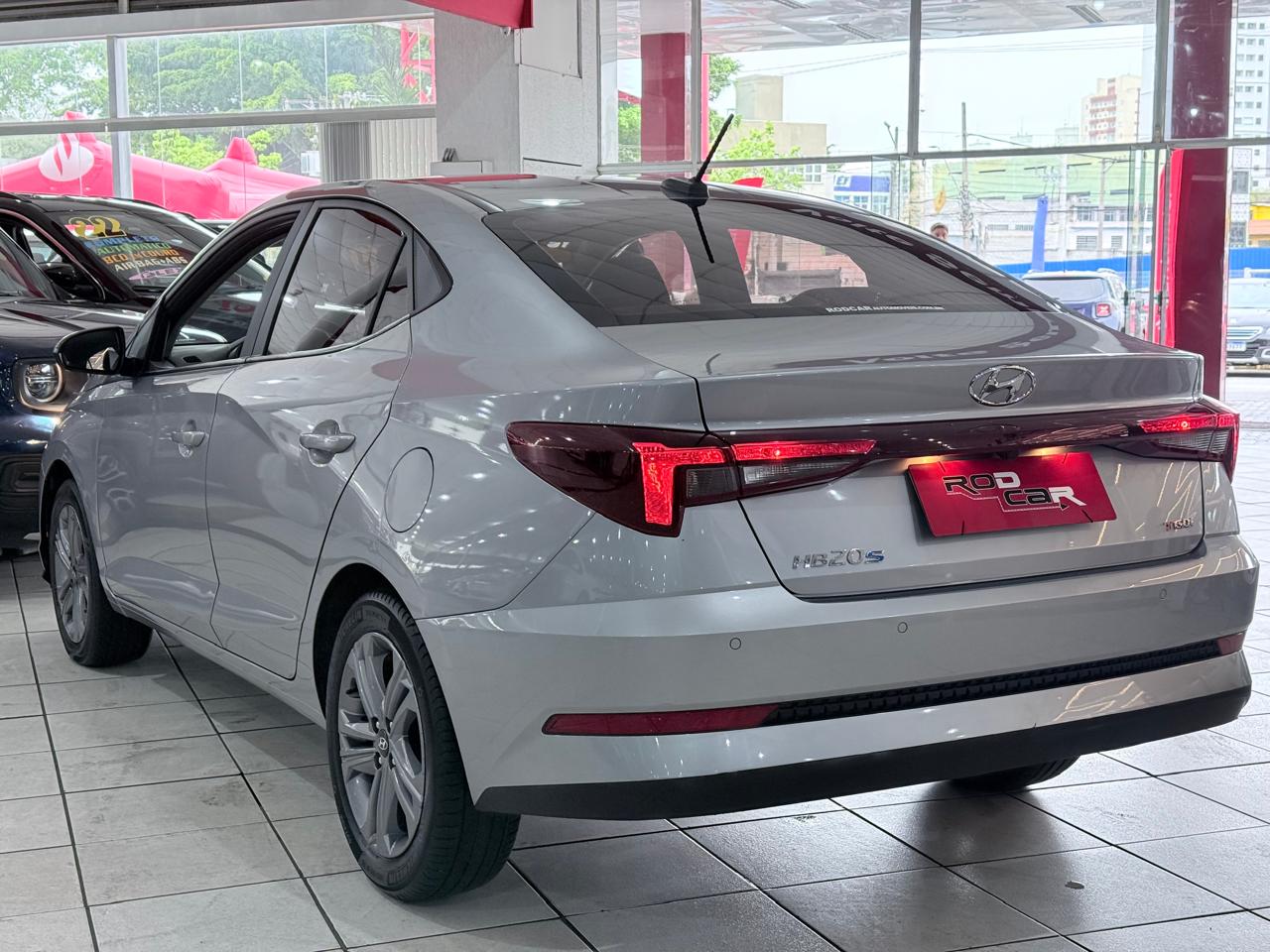 HYUNDAI HB20S