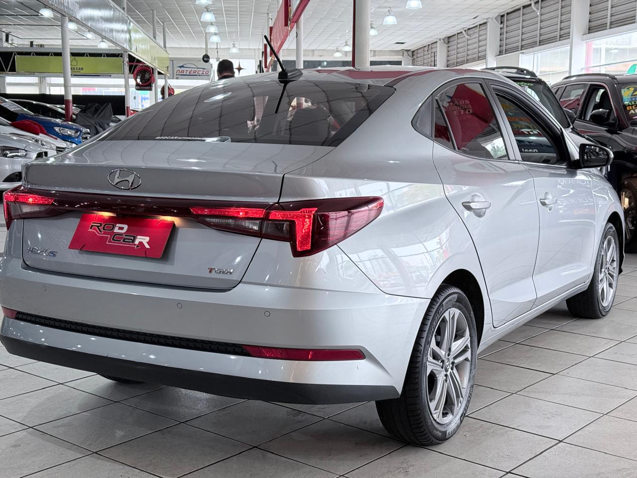 HYUNDAI HB20S