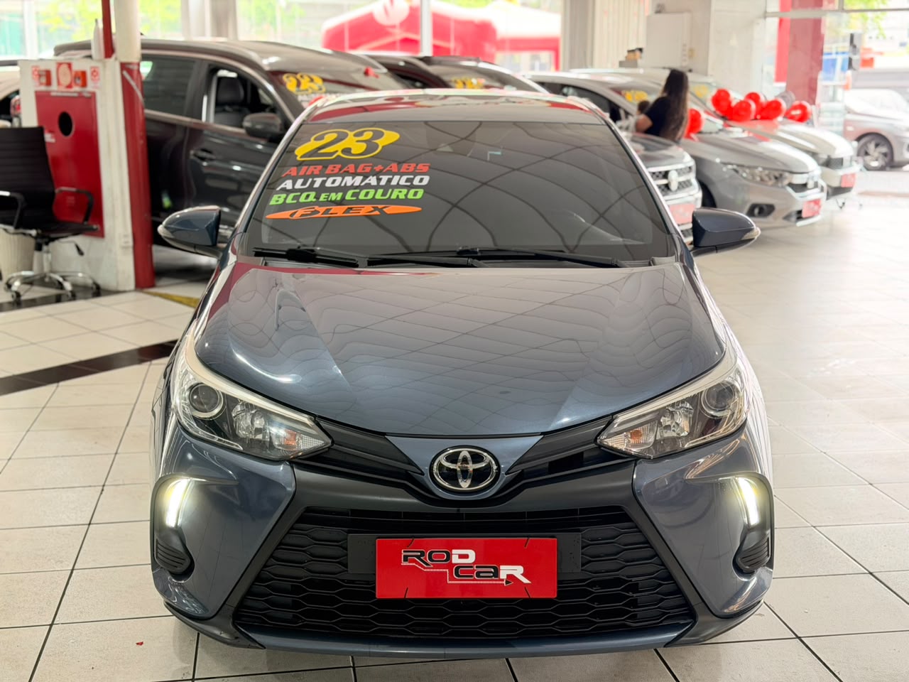 TOYOTA YARIS