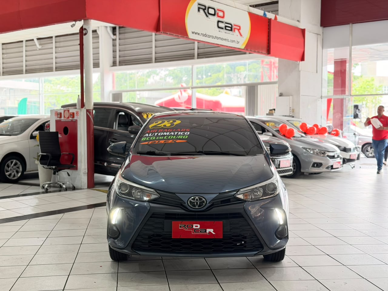 TOYOTA YARIS