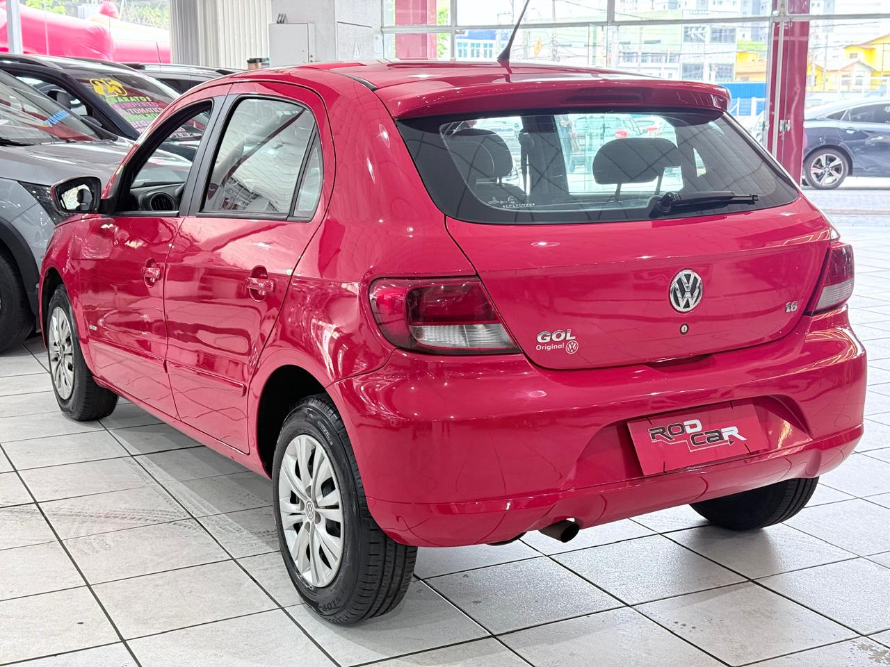 VOLKSWAGEN GOL
