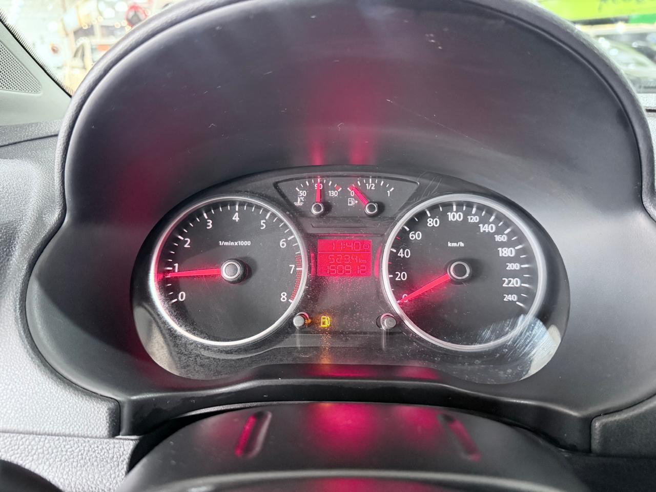 VOLKSWAGEN GOL