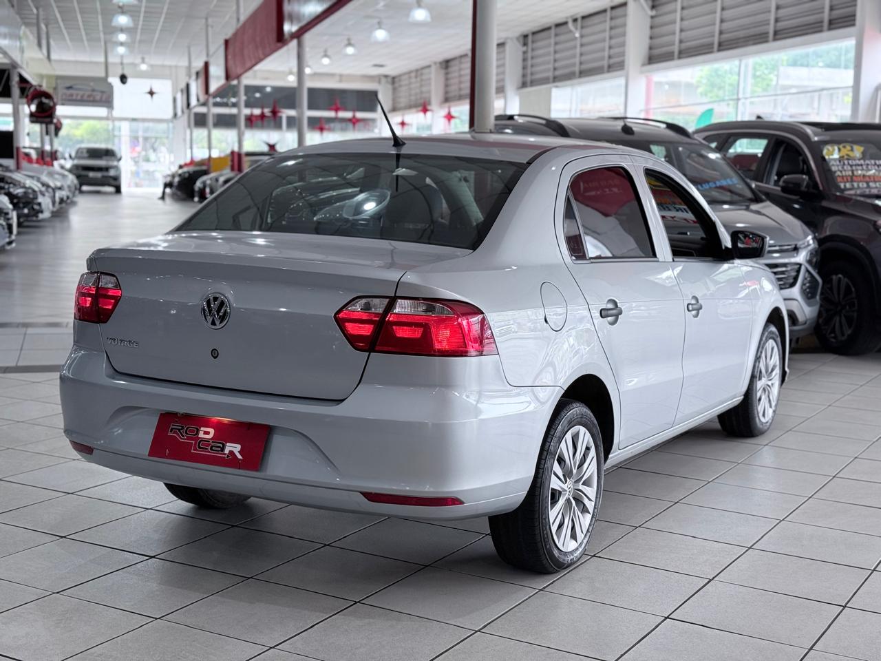 VOLKSWAGEN VOYAGE