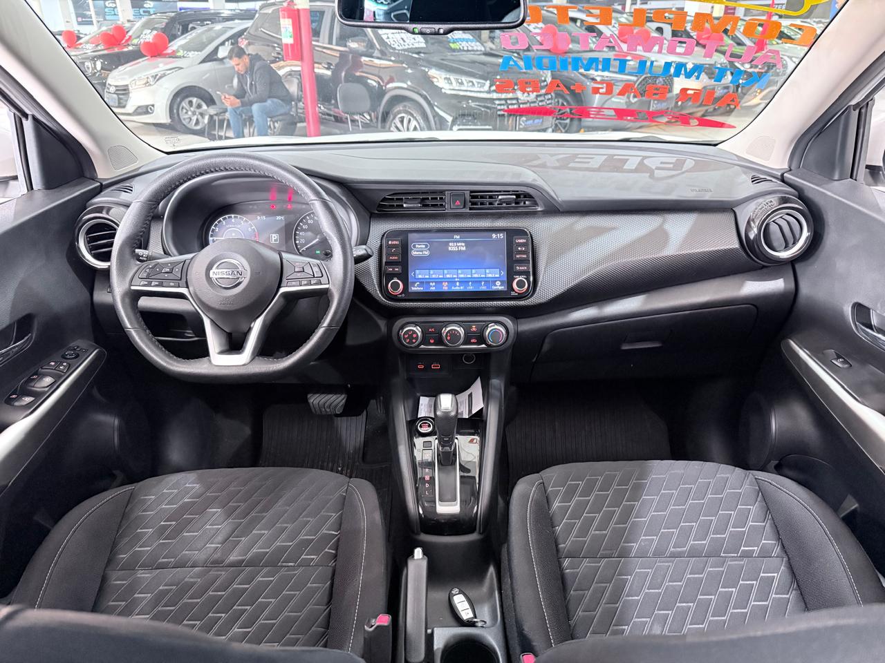 NISSAN KICKS