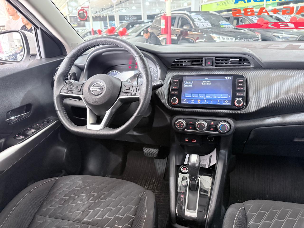 NISSAN KICKS