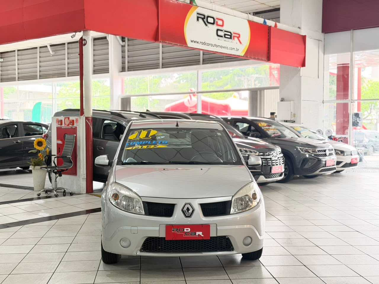 RENAULT SANDERO