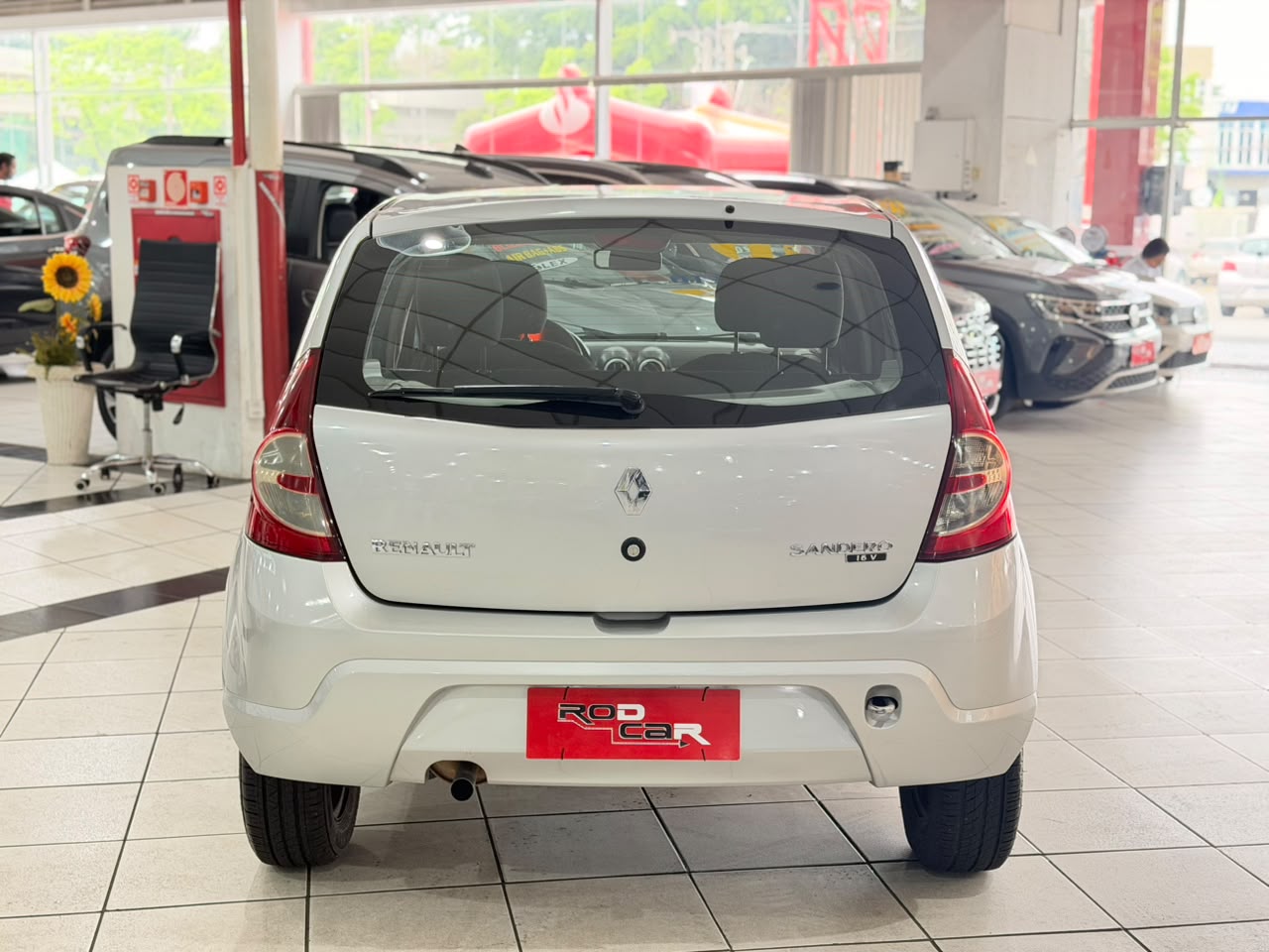 RENAULT SANDERO