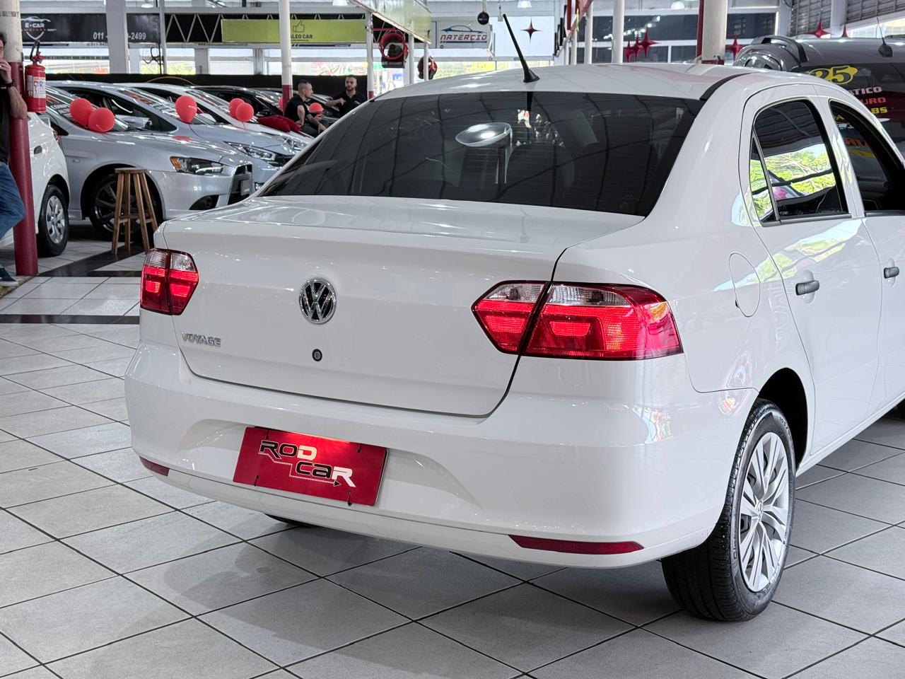 VOLKSWAGEN VOYAGE
