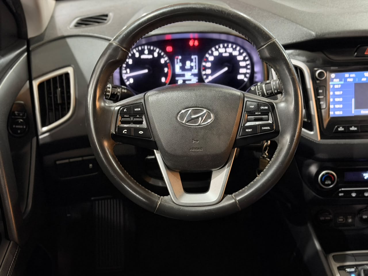 HYUNDAI CRETA