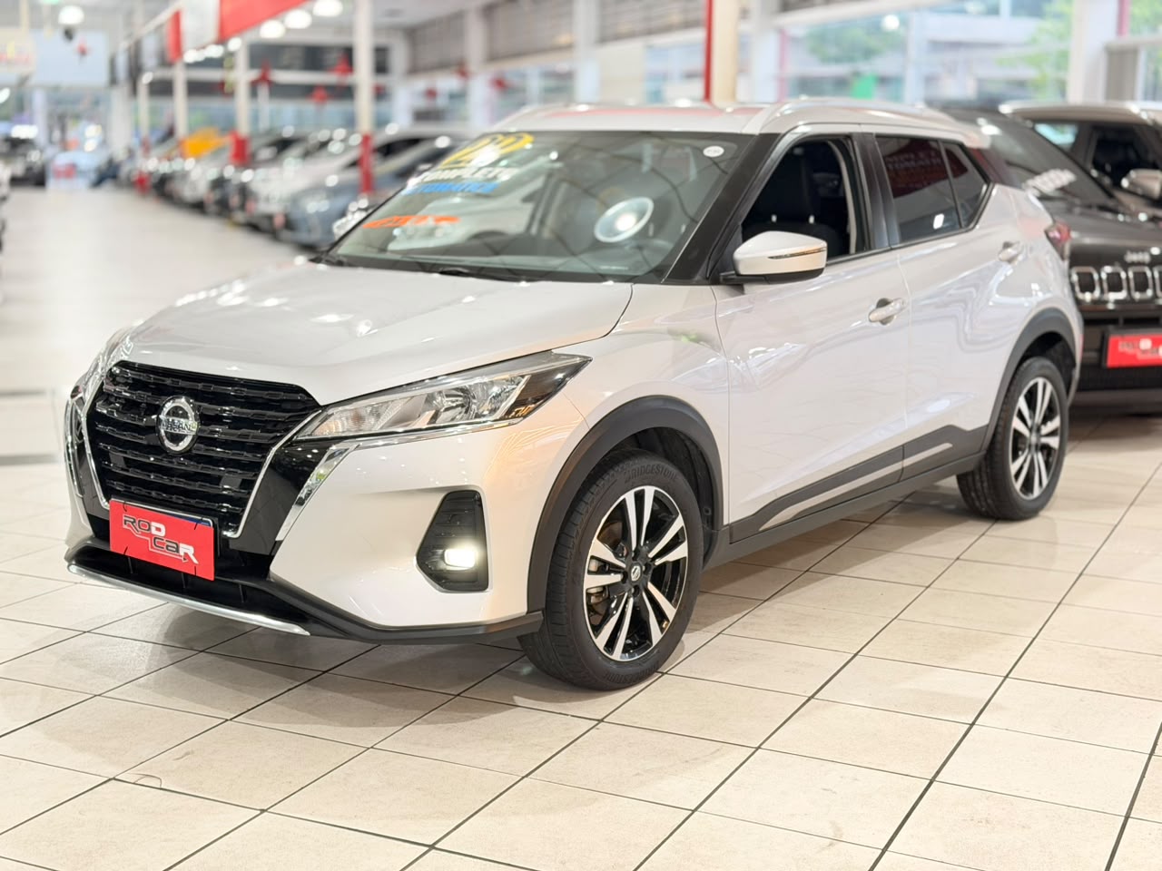 NISSAN KICKS