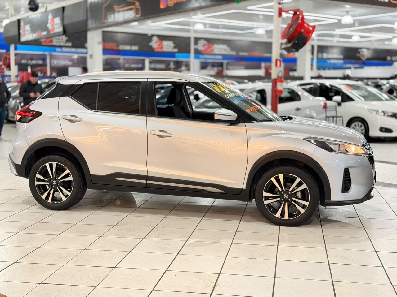 NISSAN KICKS