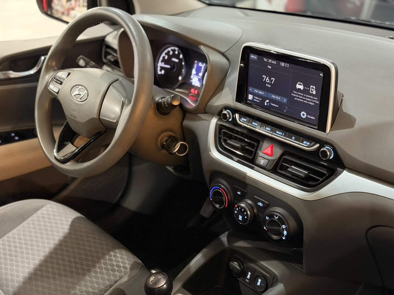 HYUNDAI HB20S