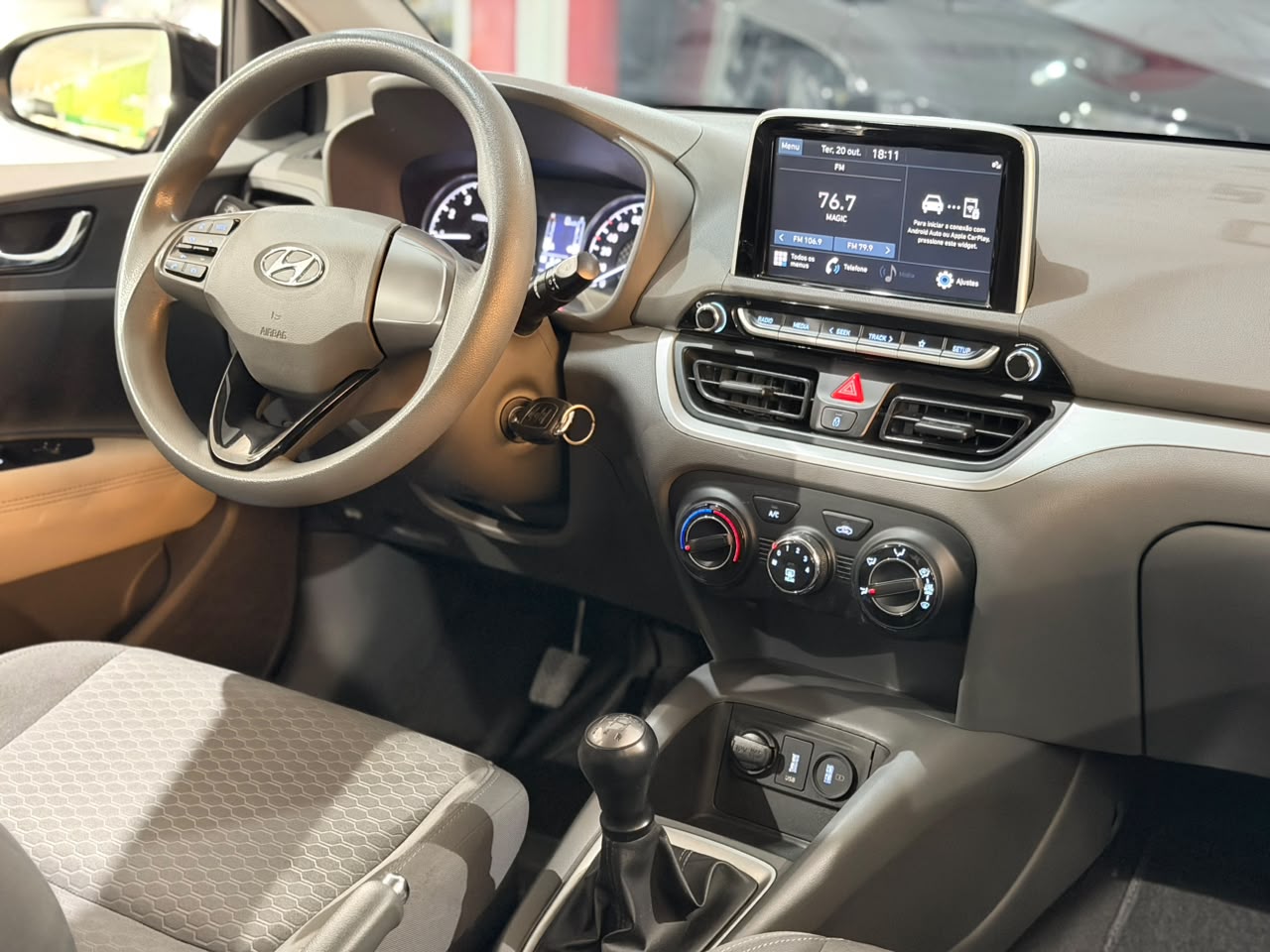 HYUNDAI HB20S