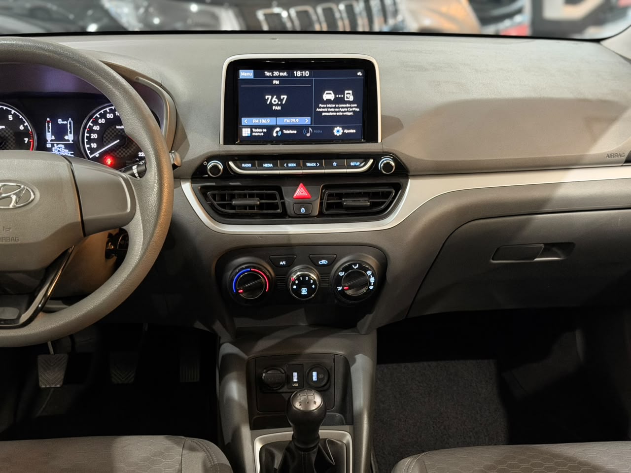 HYUNDAI HB20S