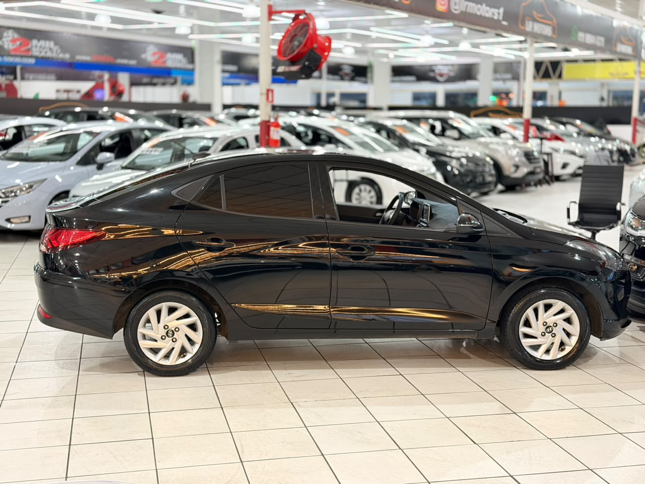 HYUNDAI HB20S