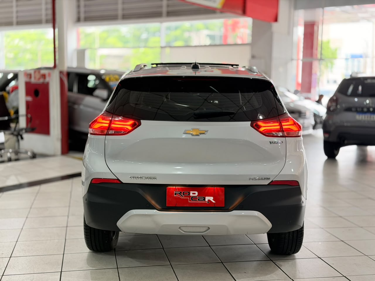 CHEVROLET TRACKER