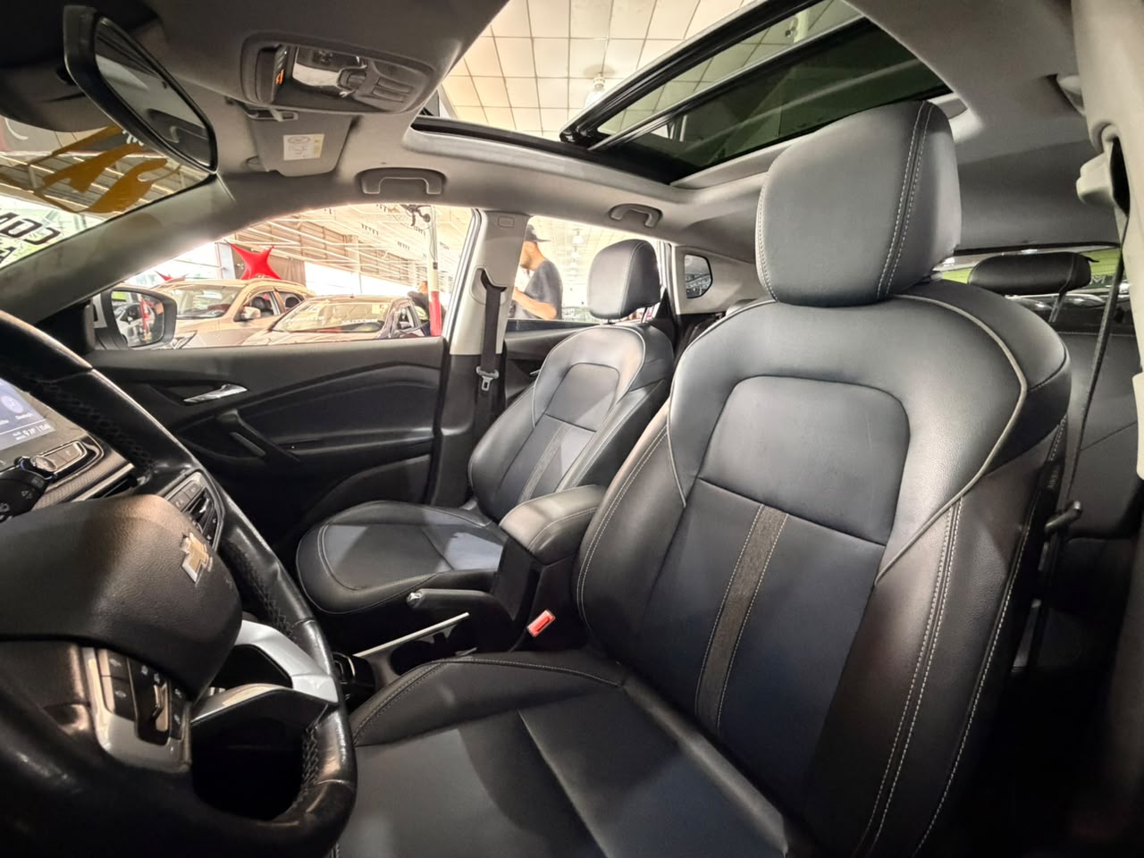 CHEVROLET TRACKER