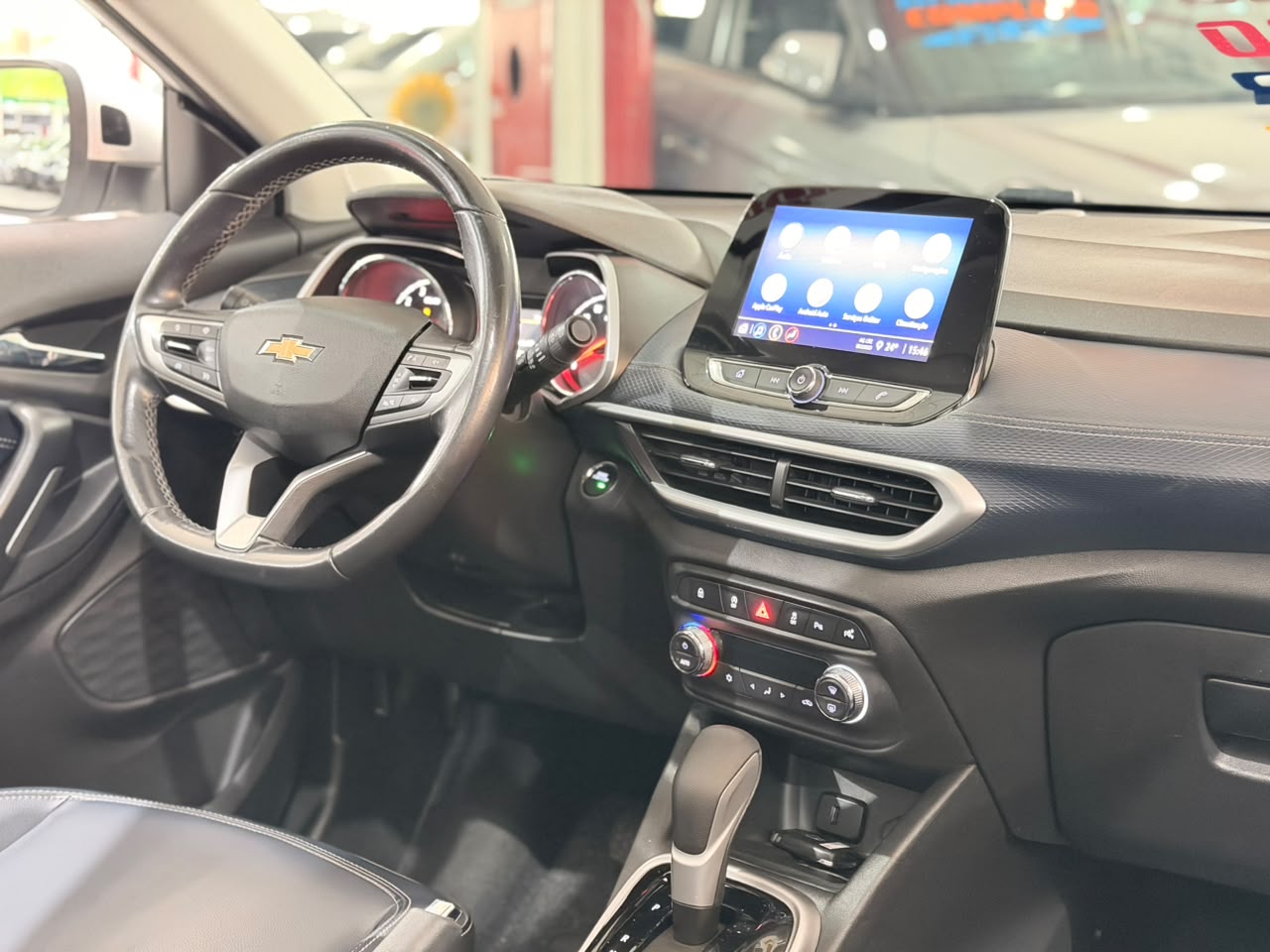 CHEVROLET TRACKER