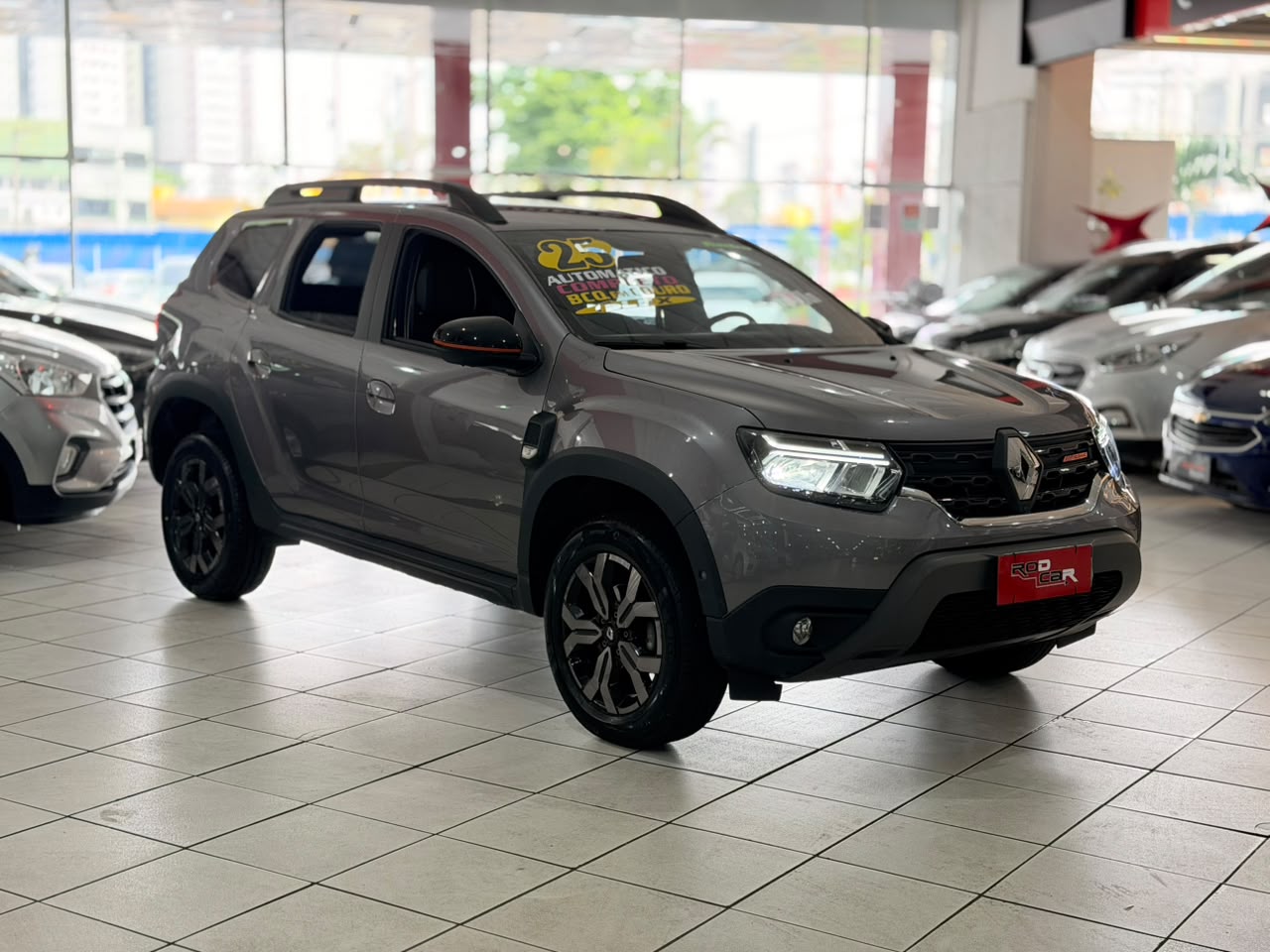 RENAULT DUSTER