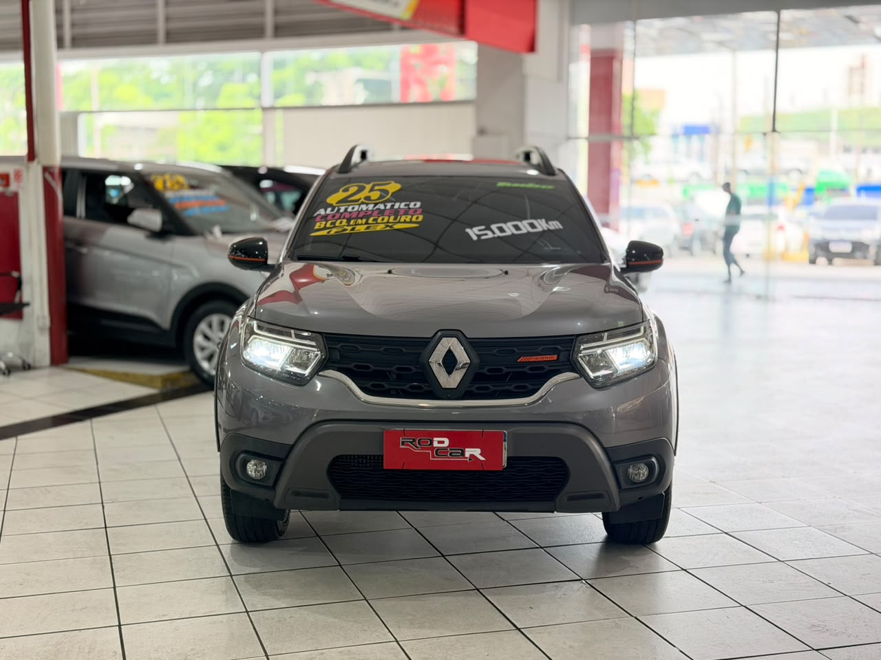 RENAULT DUSTER
