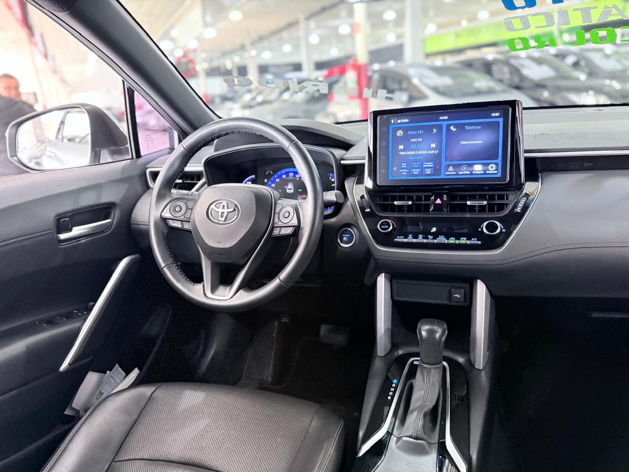 TOYOTA COROLLA CROSS
