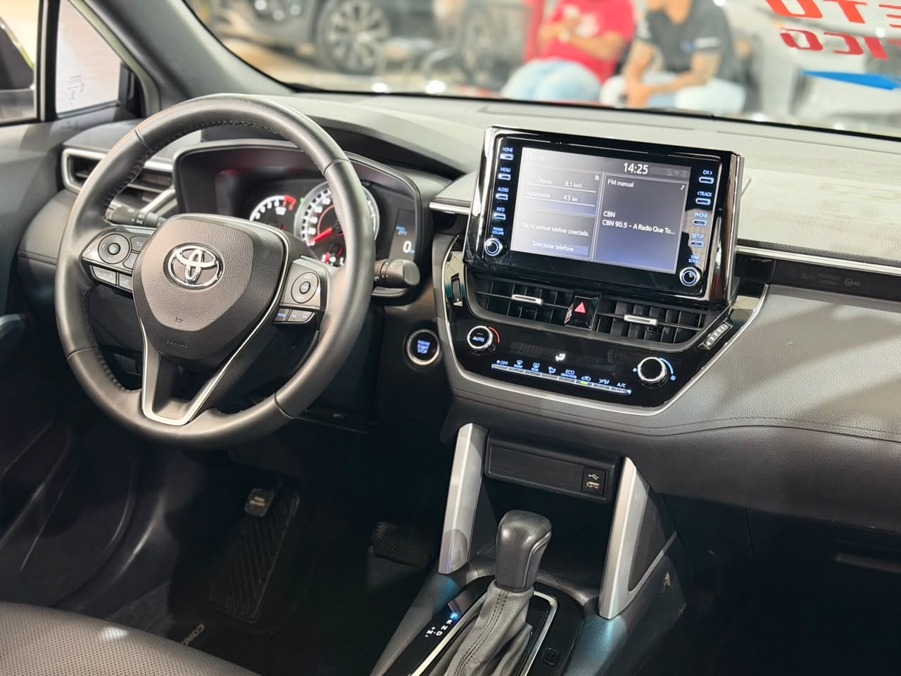 TOYOTA COROLLA CROSS
