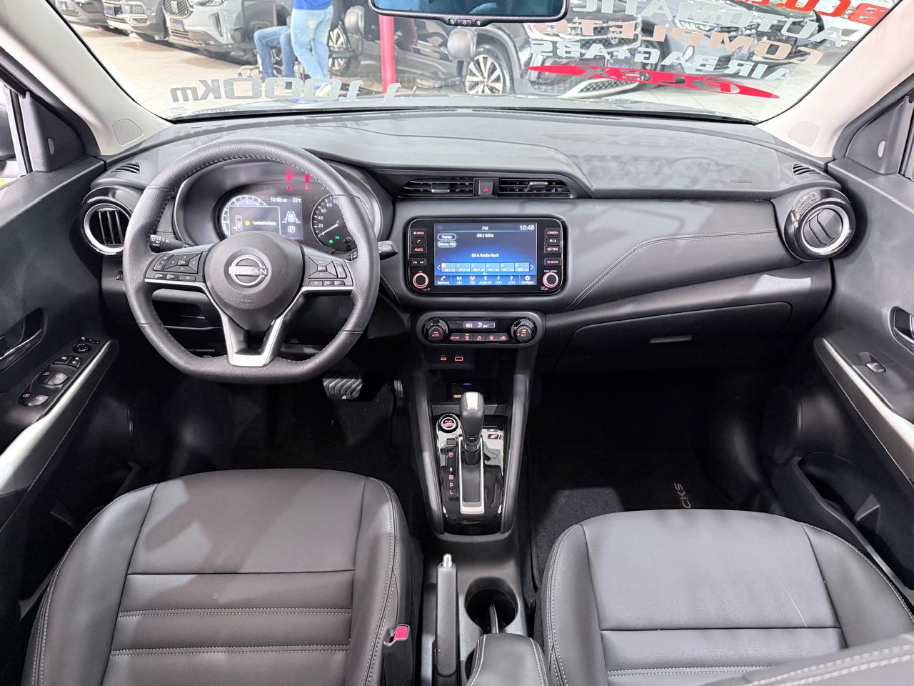 NISSAN KICKS