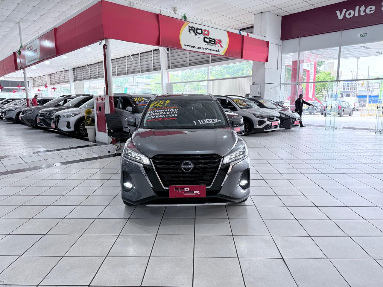 NISSAN KICKS