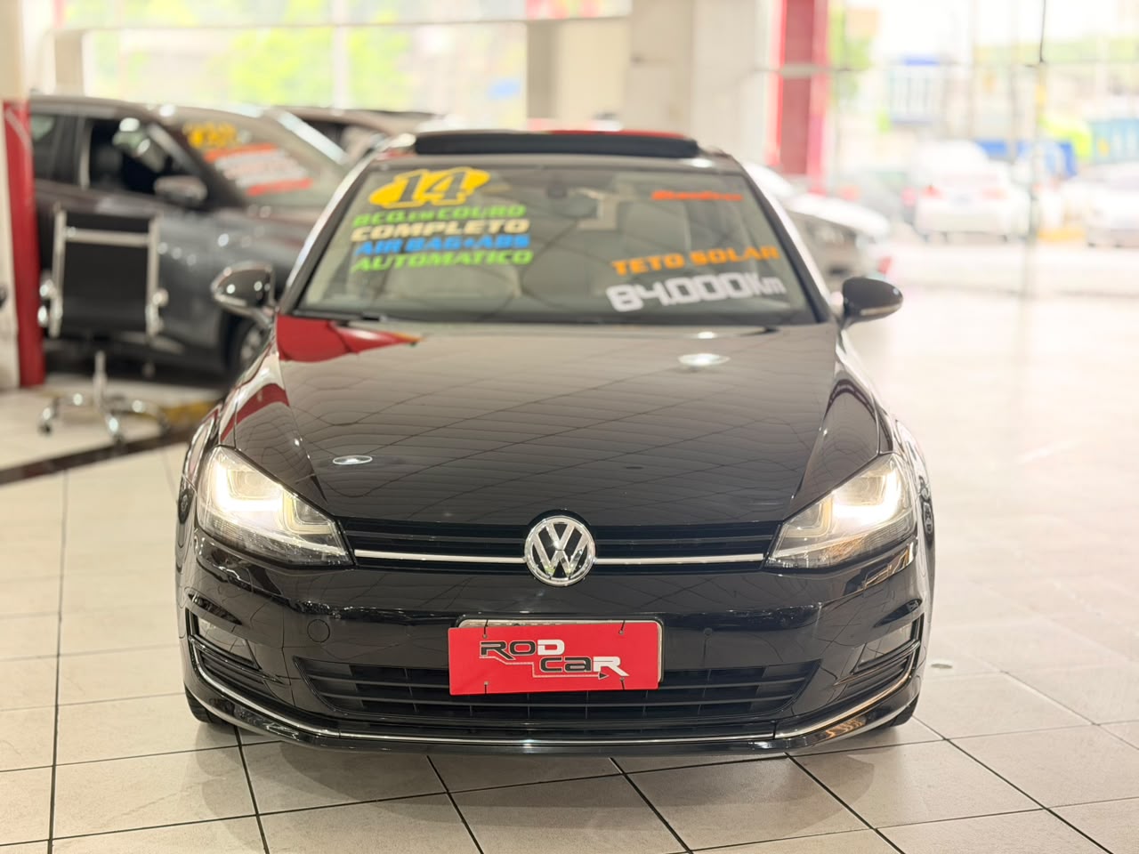VOLKSWAGEN GOLF