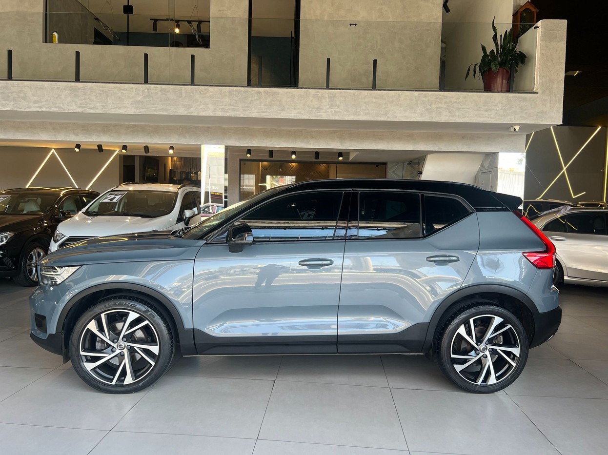 XC40 2.0 T5 R-DESIGN AWD