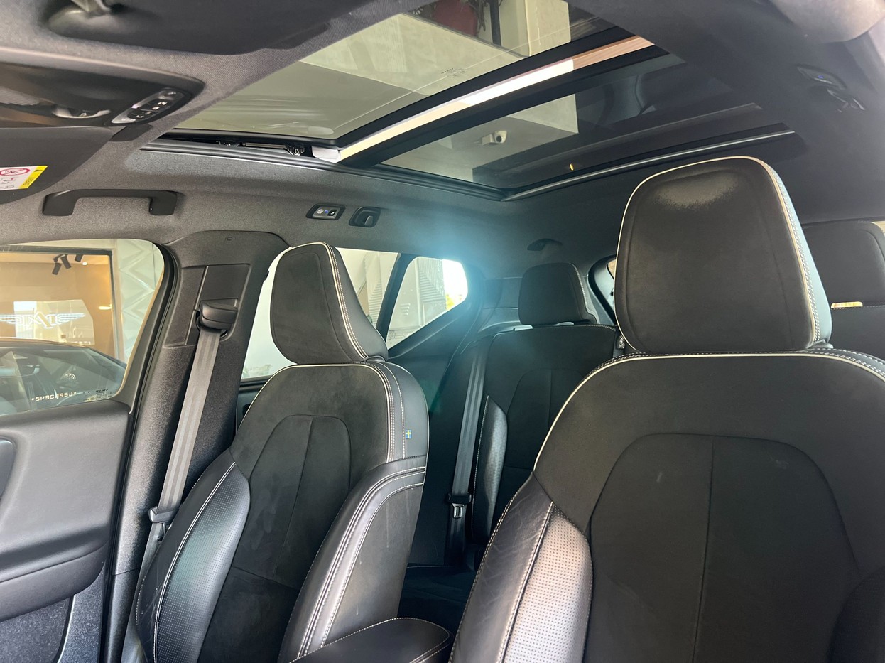 XC40 2.0 T5 R-DESIGN AWD