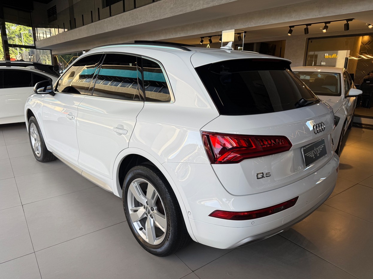 Q5 2.0 TFSI PRESTIGE PLUS
